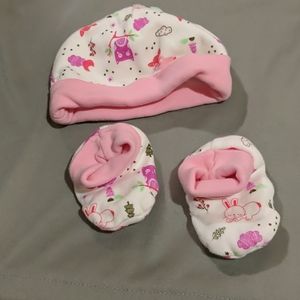 Hat & Booties babygirl